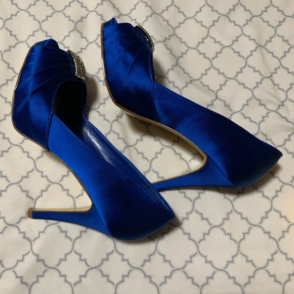 RSVP Samira  Sapphire - Picture 4 of 8